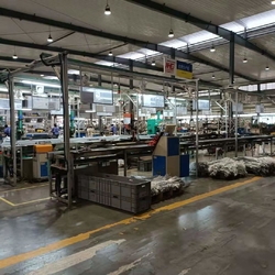 Chongqing Litron Spare Parts Co., Ltd. linea di produzione in fabbrica