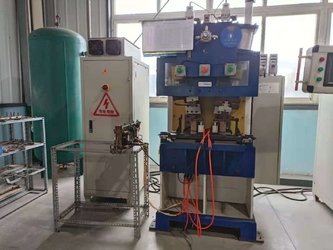 Chongqing Litron Spare Parts Co., Ltd. linea di produzione in fabbrica